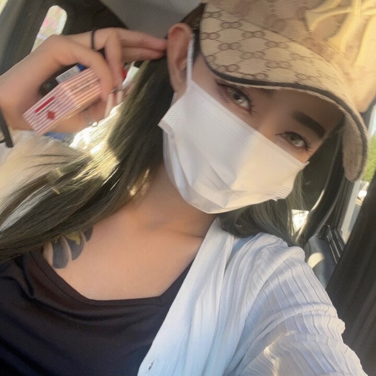 满背kiki-4i攻