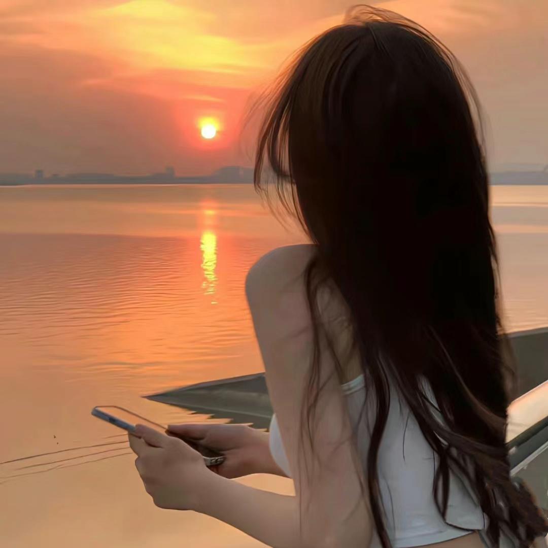 淺灰色裑影