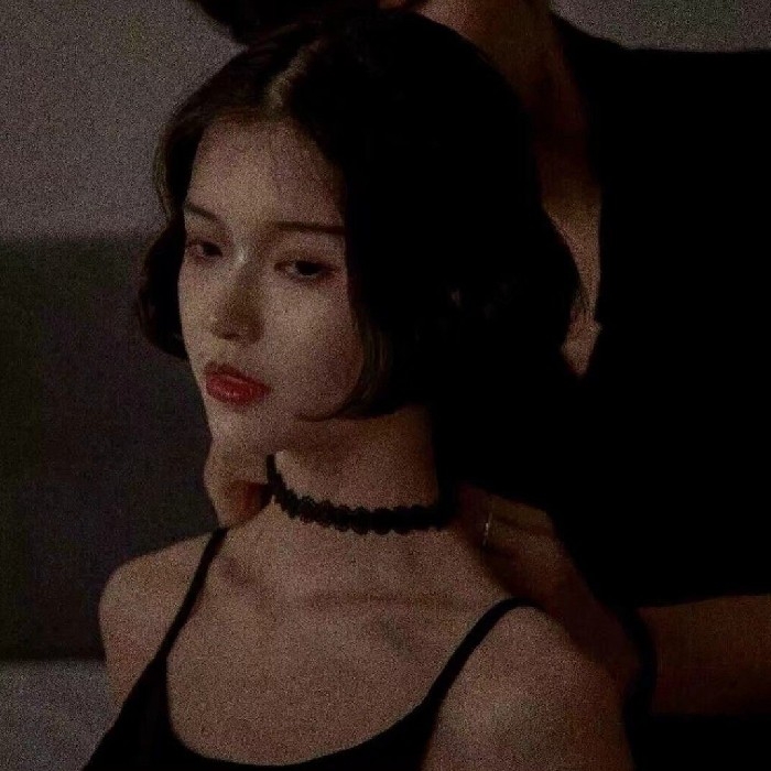 翘臀大奶萝
